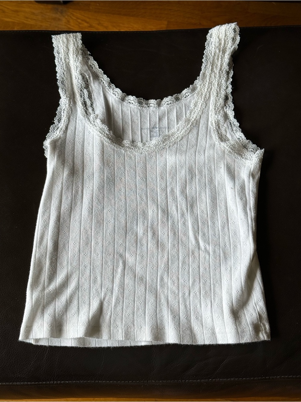 🤍Brandy Melville Women's White Lace-Trim Ribbed Tank Top🤍